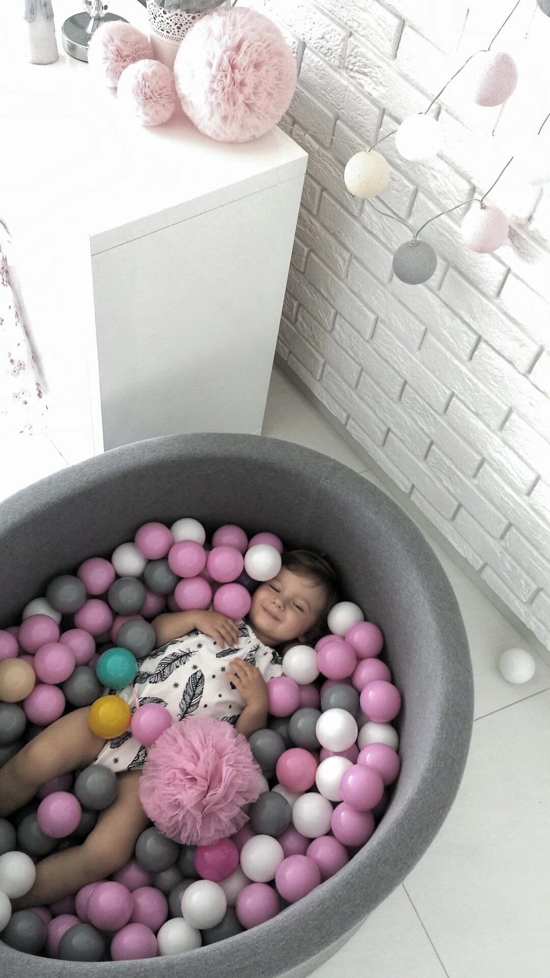 Monio for Kids Dark Grey Cotton Round Ball Pit