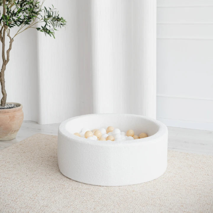 Monio for Kids White Boucle Round Ball Pit — top-down product view