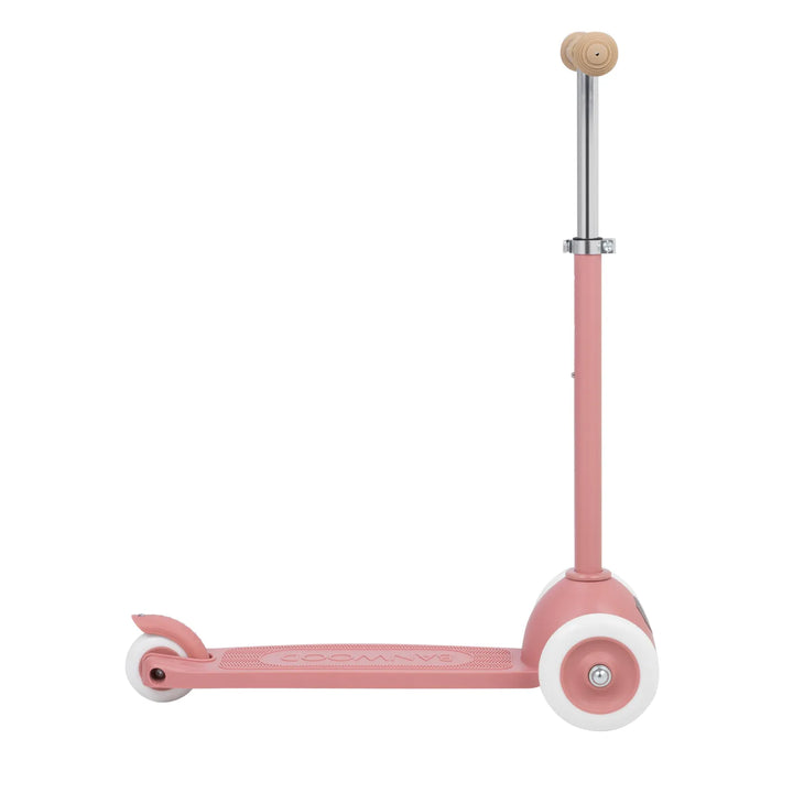Overhead view of scooter headstock, wooden handlebar knobs and adjustment mechanism