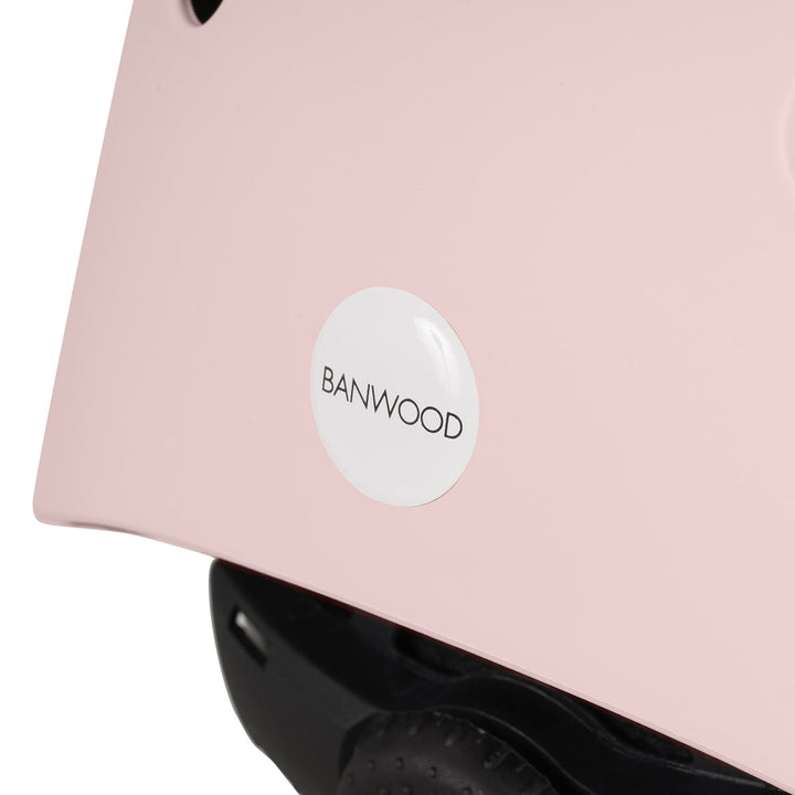Pink helmet back panel detail with white Banwood logo close-up