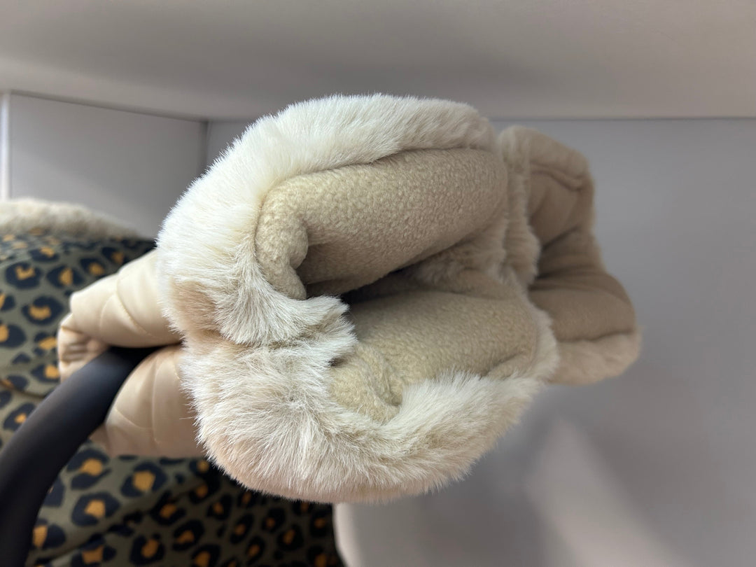 Roma Pram Fur Hand Mitts - Feather, supplier gallery view 2