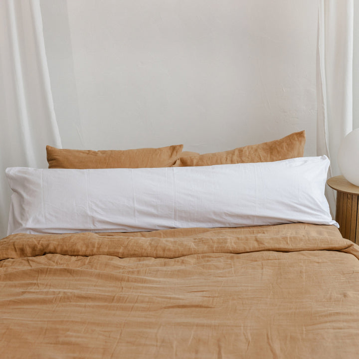 MINICAMP Full Body Maternity Pillow, white organic cotton cover, product photograph