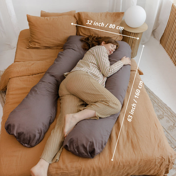 MINICAMP U-shaped comfort pillow in cacao, detail view