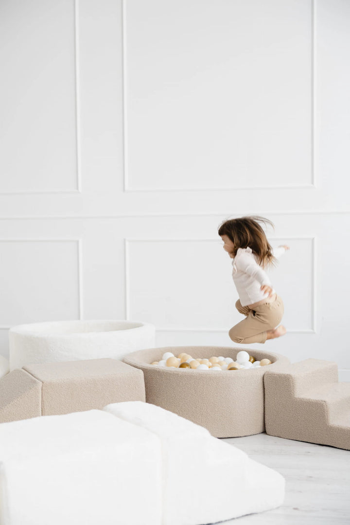Monio for Kids Beige Boucle Round Ball Pit