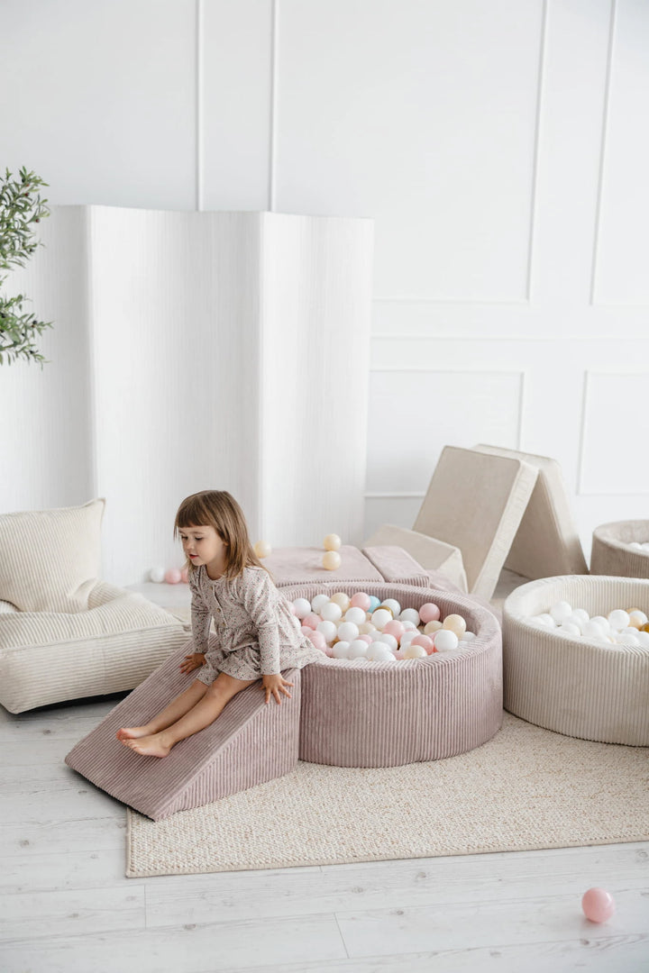 Monio for Kids Cream Corduroy Round Ball Pit — product detail showing corduroy cover and zip closure