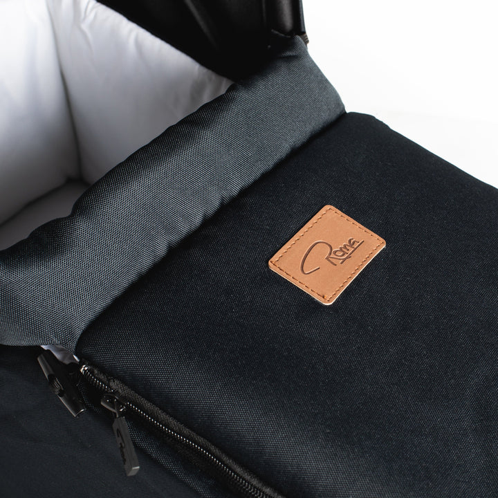 Roma Gemini 2 Carry Cot - Jet Black, supplier gallery view 3
