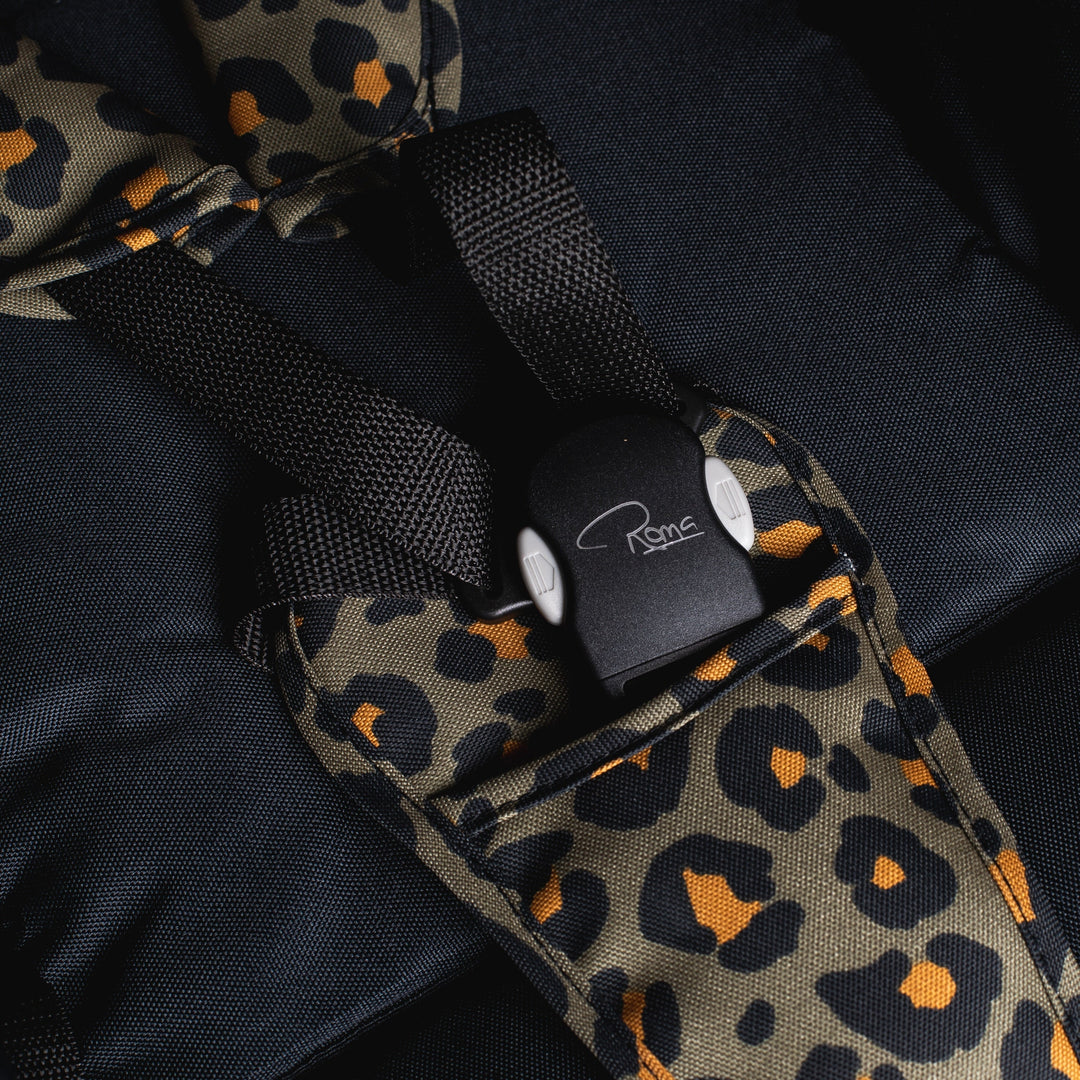 Roma Gemini 2 double pushchair in Khaki Leopard, harness detail