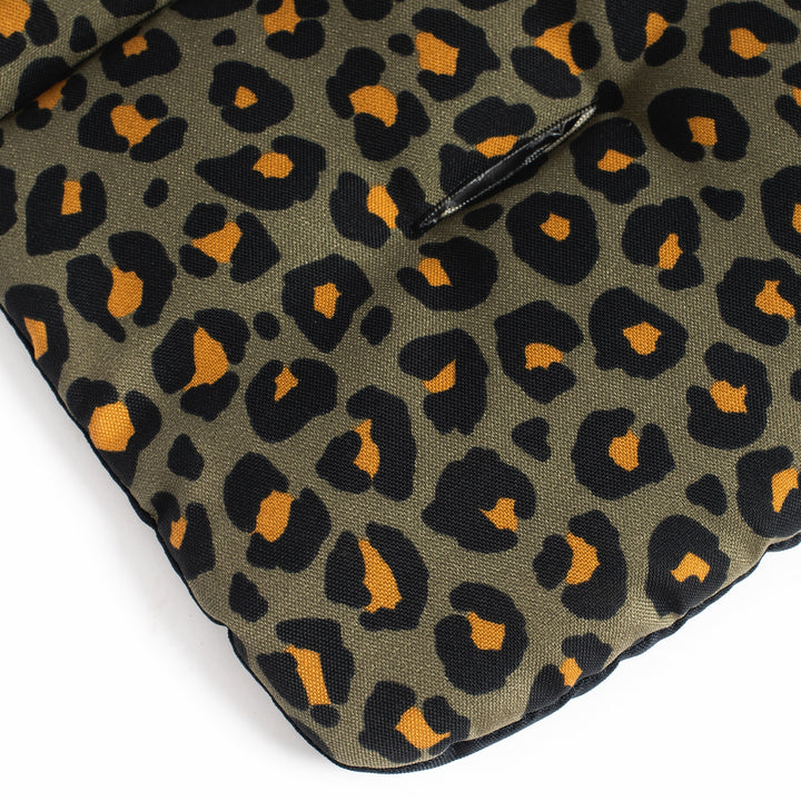 Roma Gemini 2 Colour Pack in Khaki Leopard, reversible liner detail