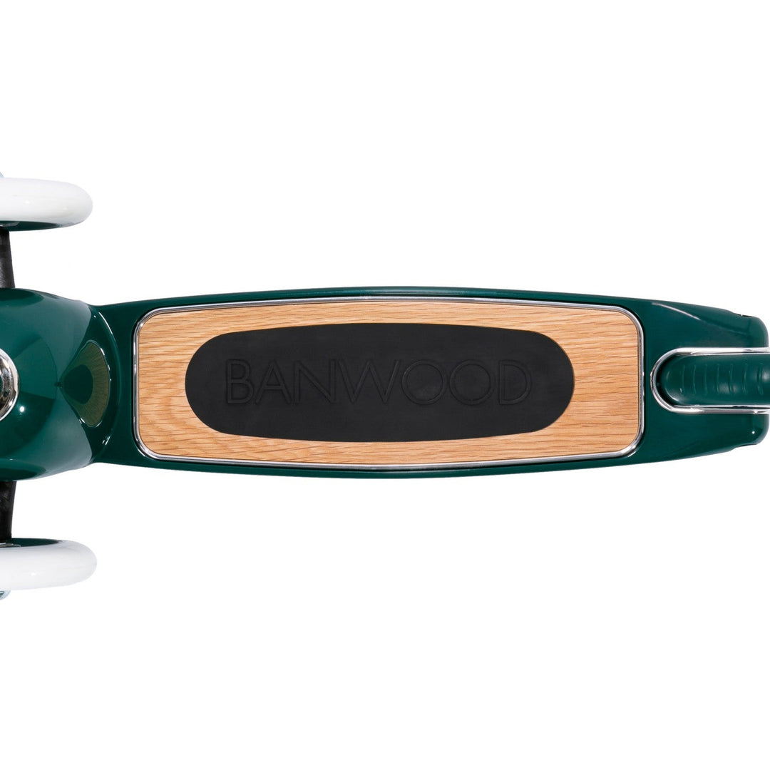 Close-up of Banwood branded wooden handlebar grip at angle