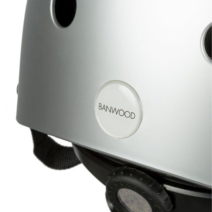 Close-up of Banwood helmet side showing logo detail and ventilation opening