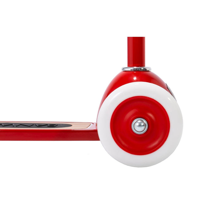 Rear wheel and pole base detail, white-rimmed red wheel on Banwood scooter