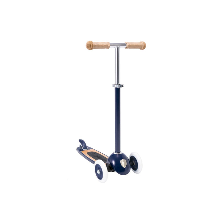 Scooter rear-left three-quarter view without basket Banwood