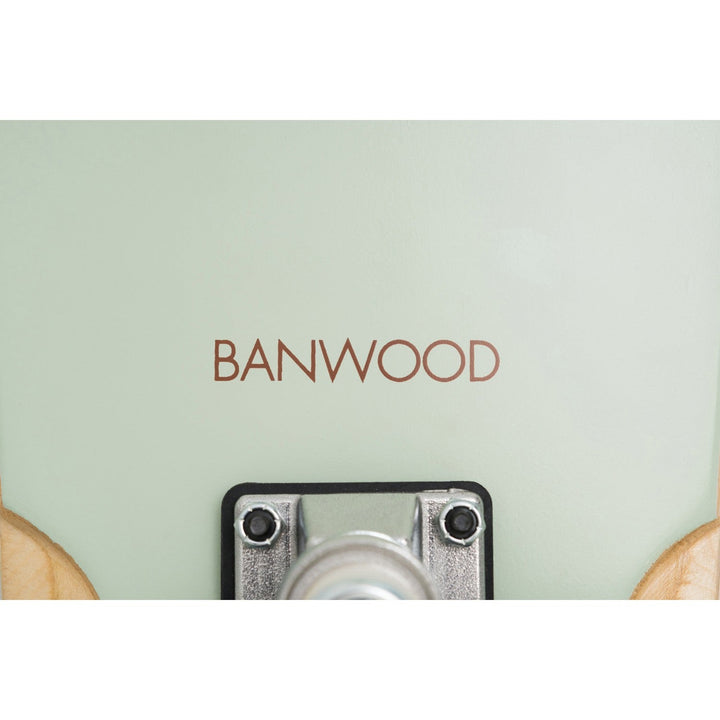 Banwood logo printed on mint deck surface with wooden edge trim