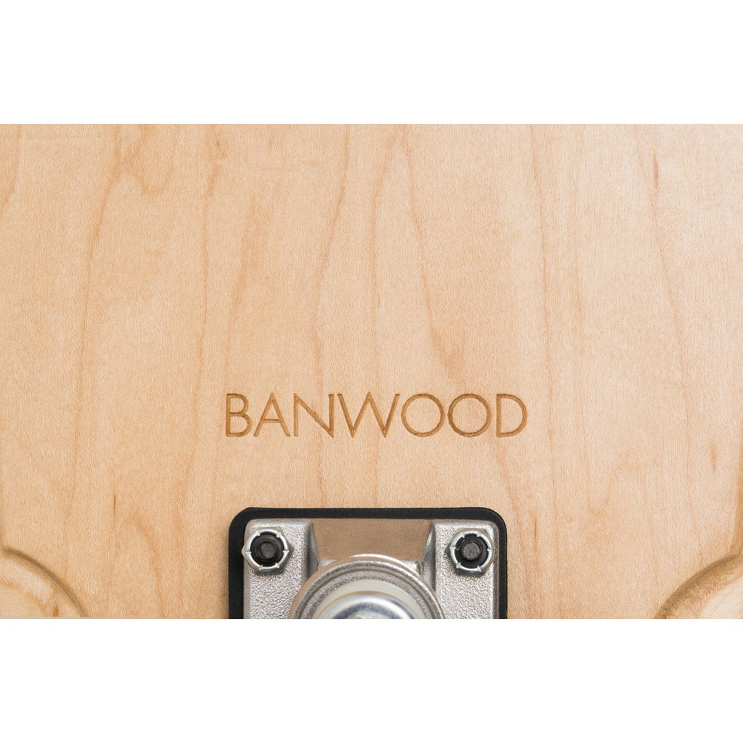 Deck engraving showing BANWOOD name and truck mounting point