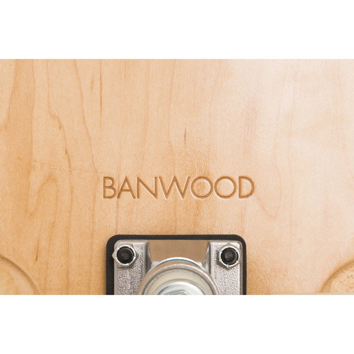 Banwood skateboard truck mounting detail with branding and hardware