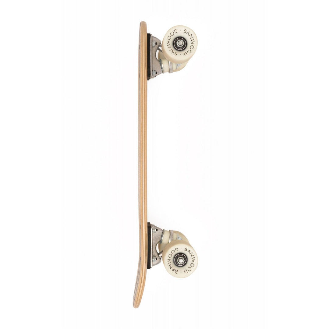 Banwood skateboard side view displaying wheel and deck profile