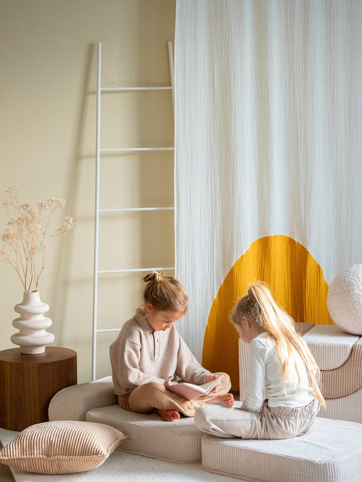 Wigiwama Flip Chair Mini Bee Floor Chairs